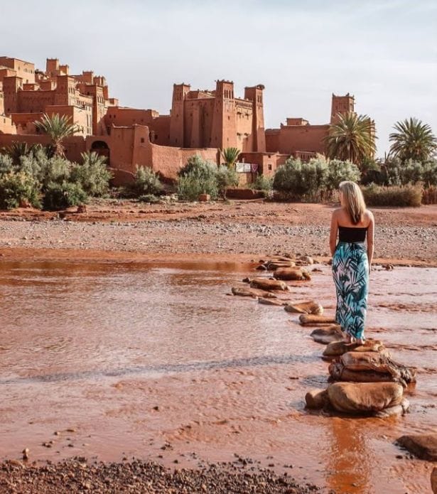 ​Group student trip to Ait Ben Haddou Kasbah - educational and budget travel Morocco